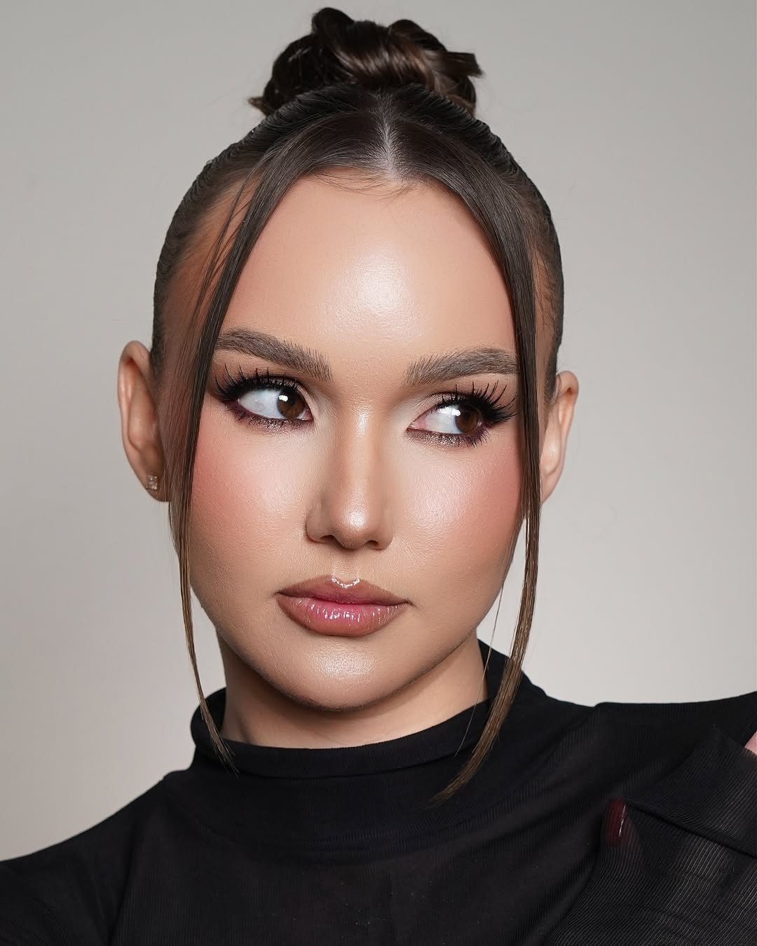 Glowy Cutie: Radiant, Fresh, and Effortlessly Chic