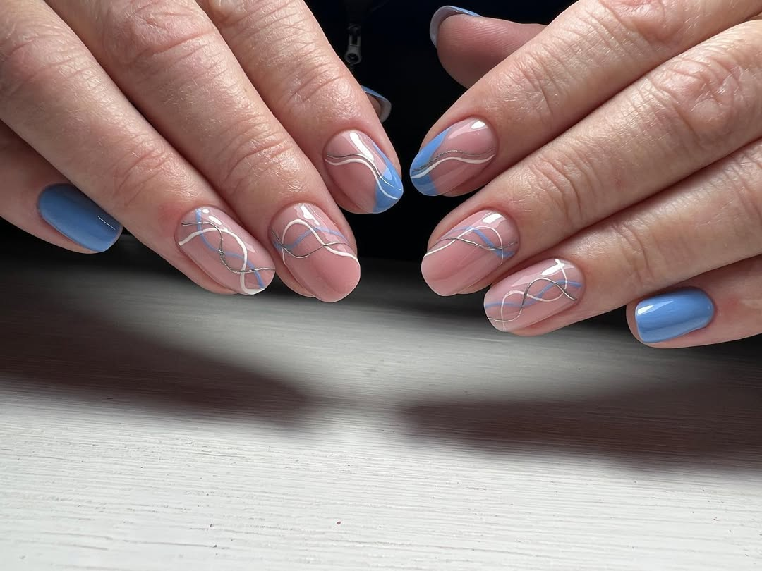Elegant Pastel Swirl Nails