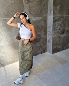 20 Stylish Cargo Skirt Looks to Try Now