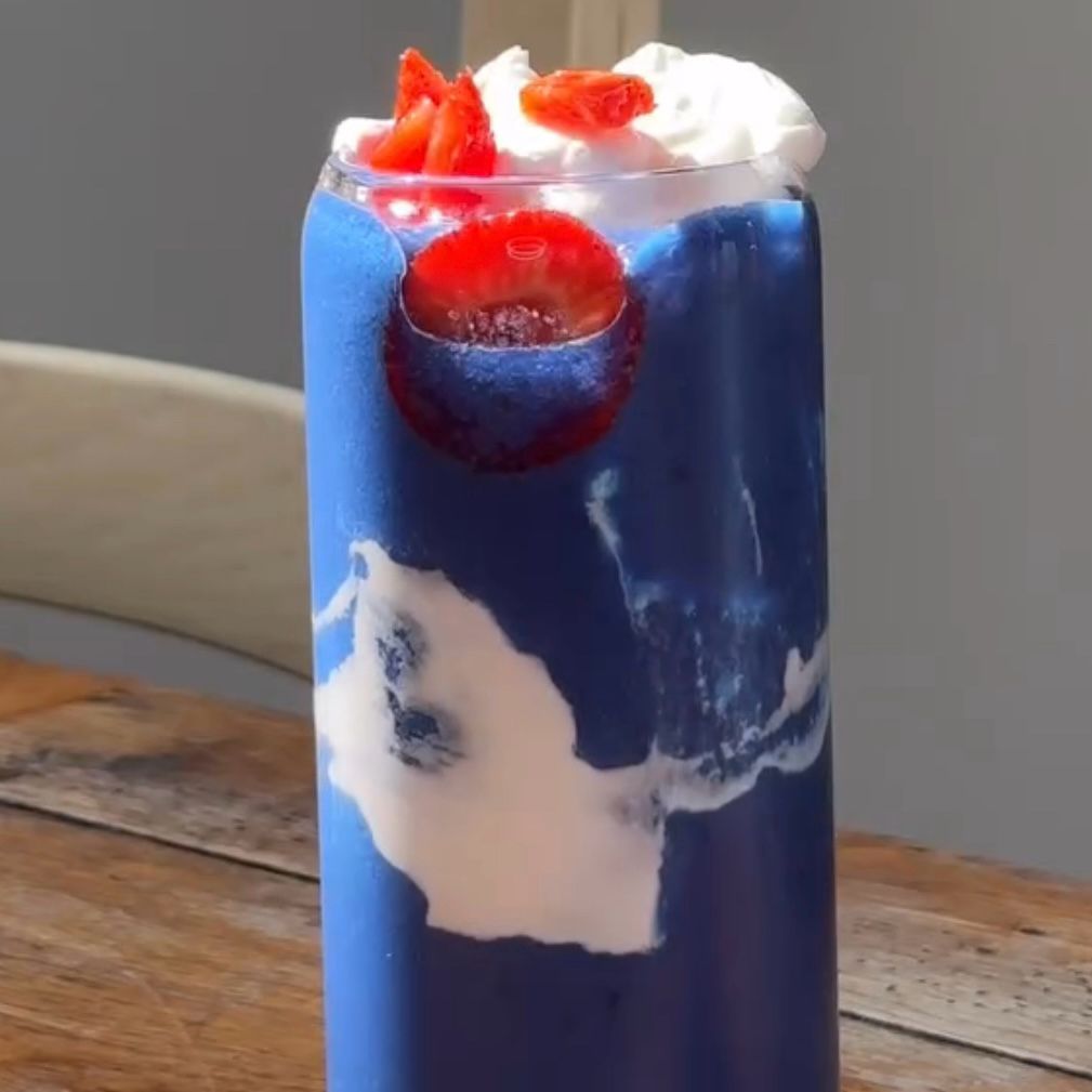 Sabrina Carpenterโs Short n Sweet Smoothie