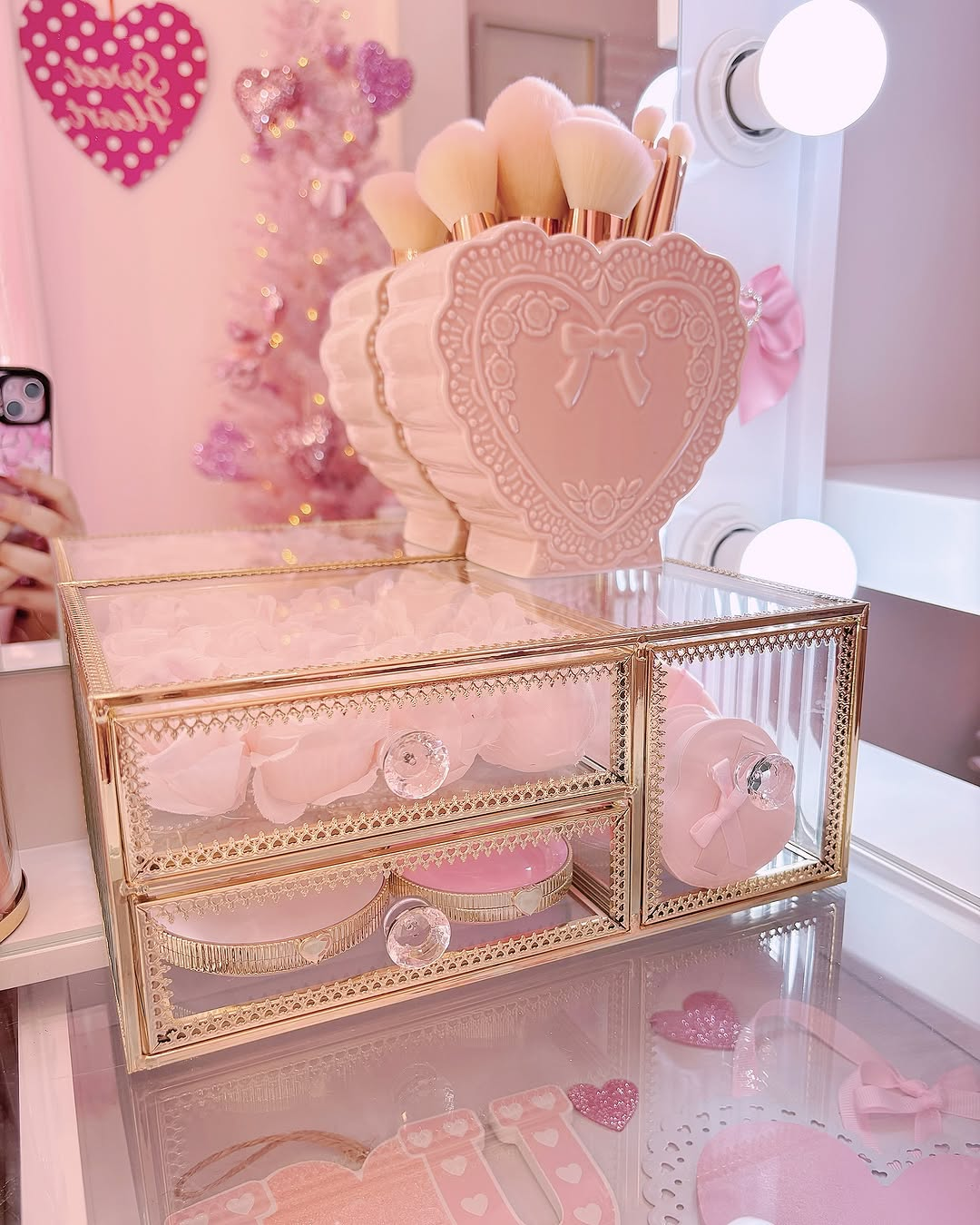  Cute Brush Holders