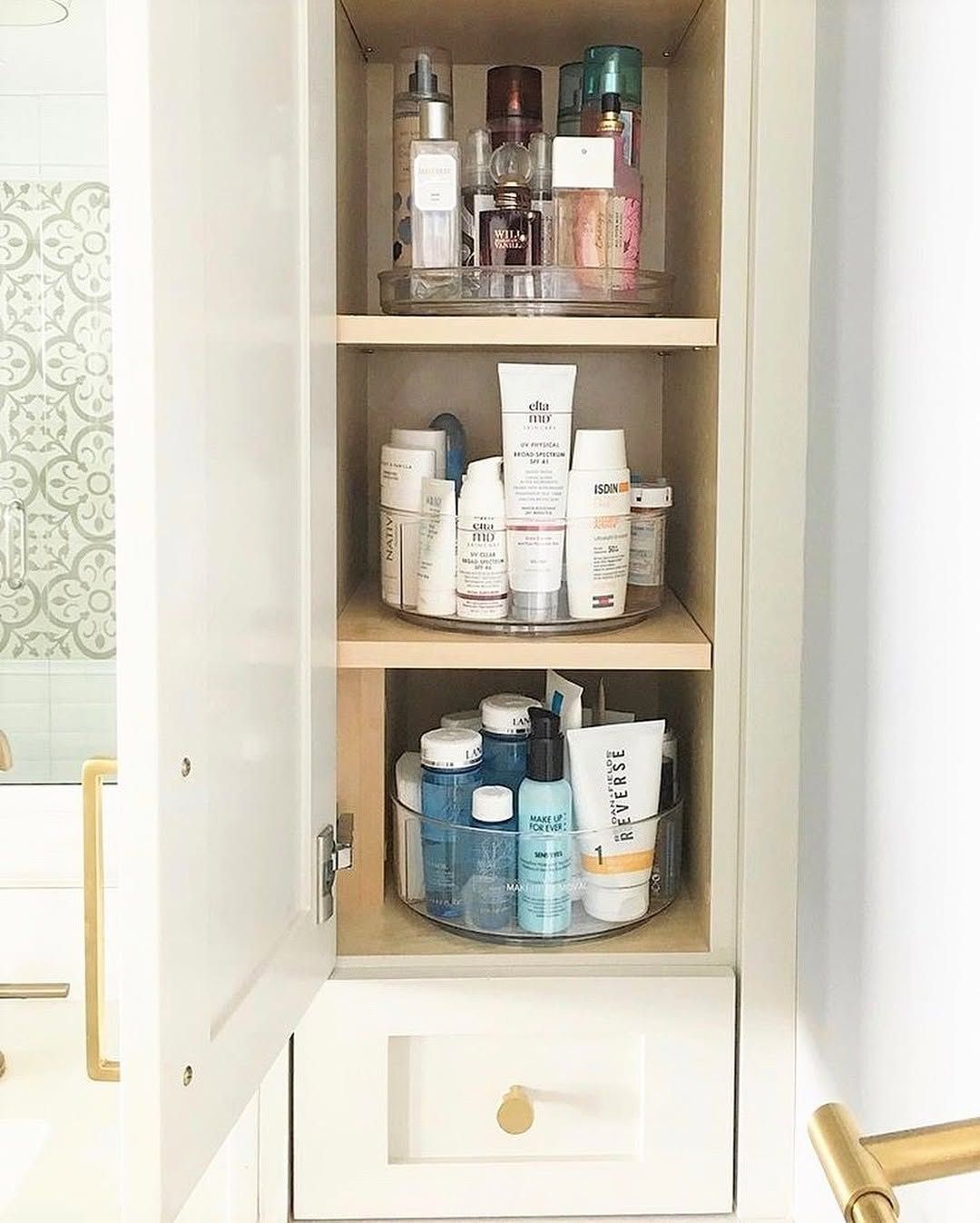 Lazy Susans for Organisation