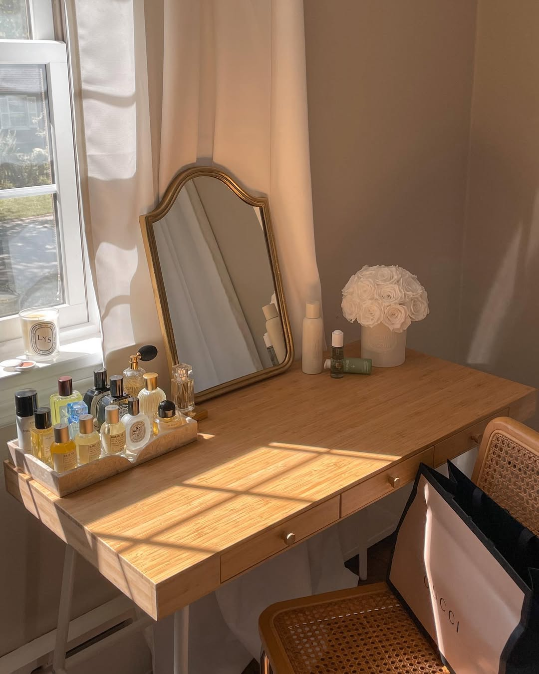Vanity Tray for Perfumes