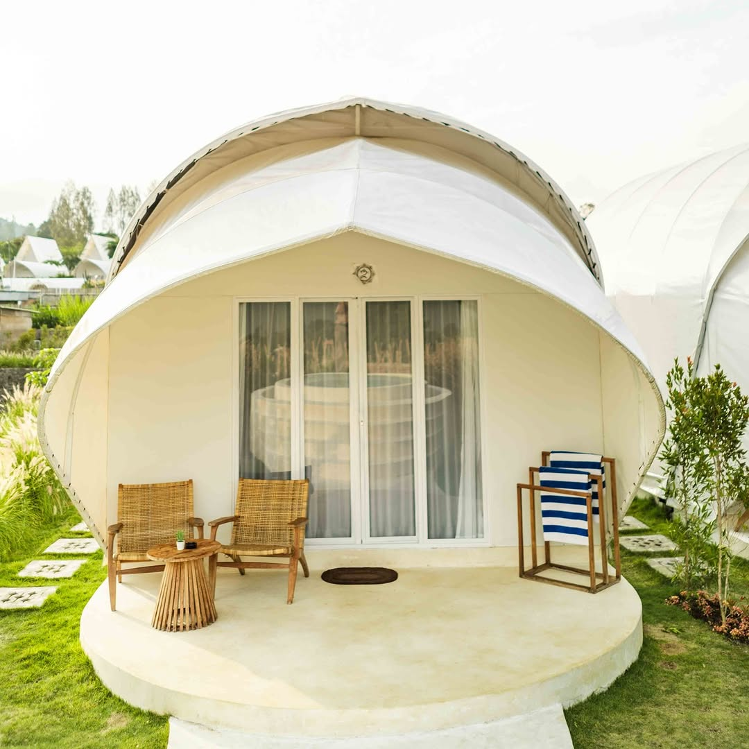 Luxurious Cabins