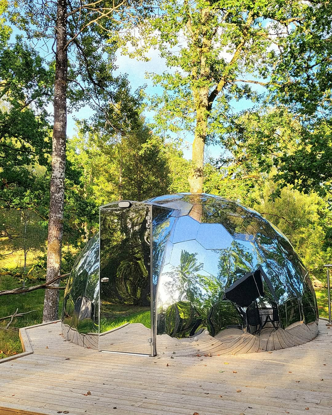Mirror Igloo