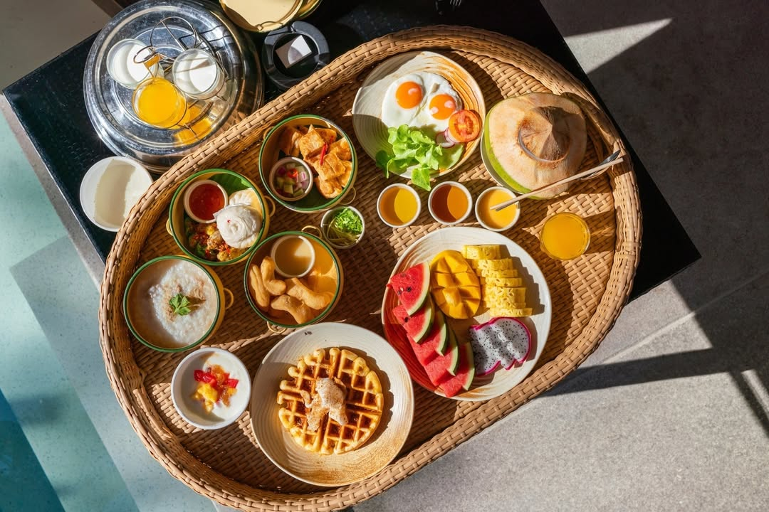 Everything Bali breakfast tray