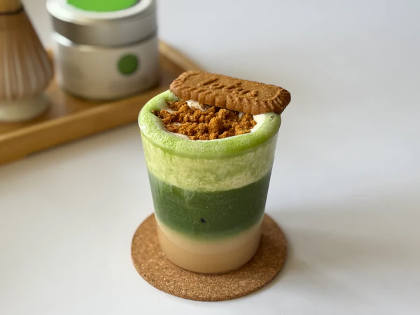 Biscoff Crunch Cream Matcha Latte
