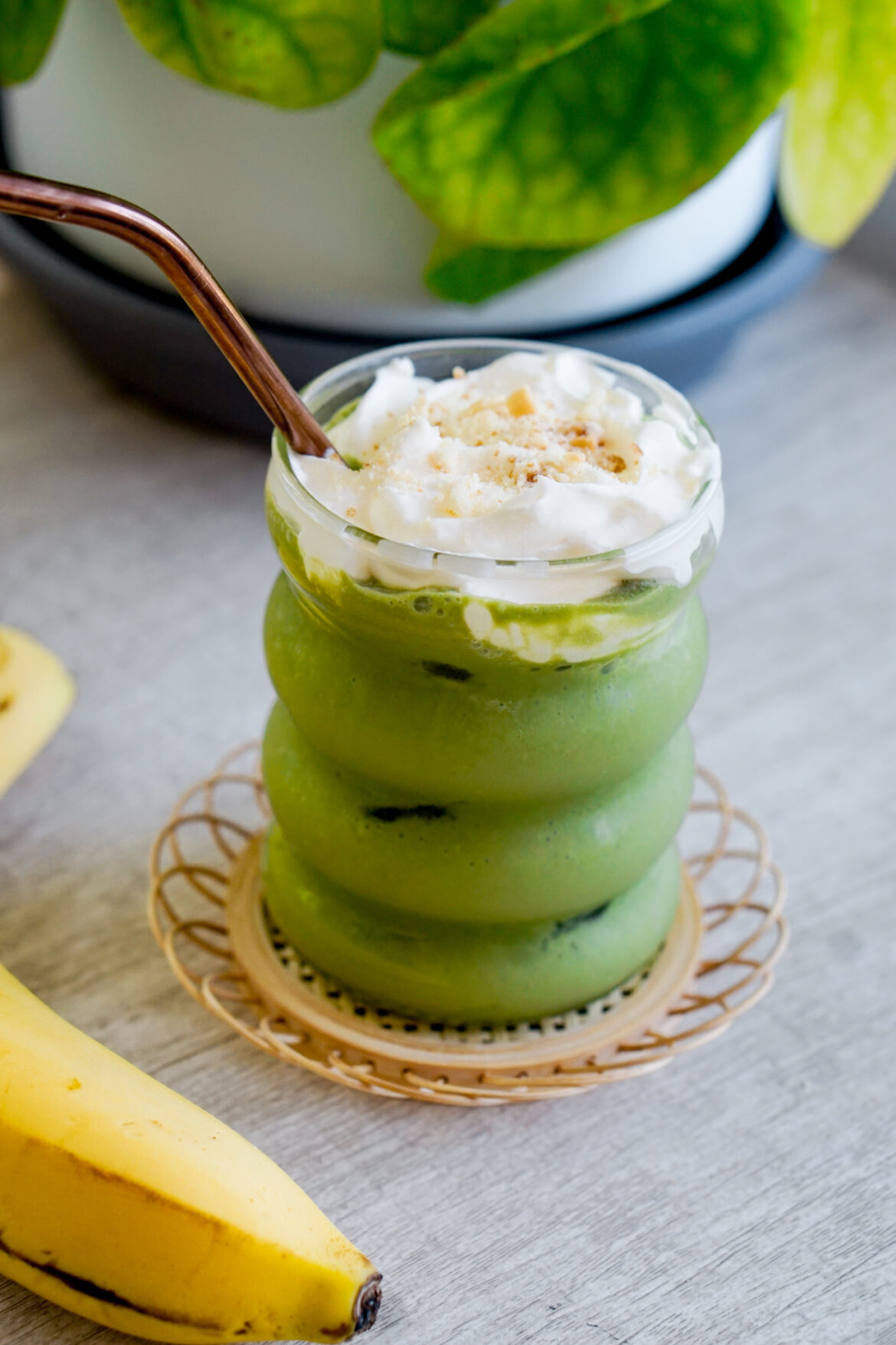 Banana Cream Matcha Latte