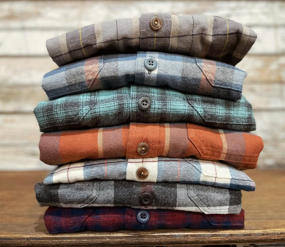 Flannel Shirts/Hoodies