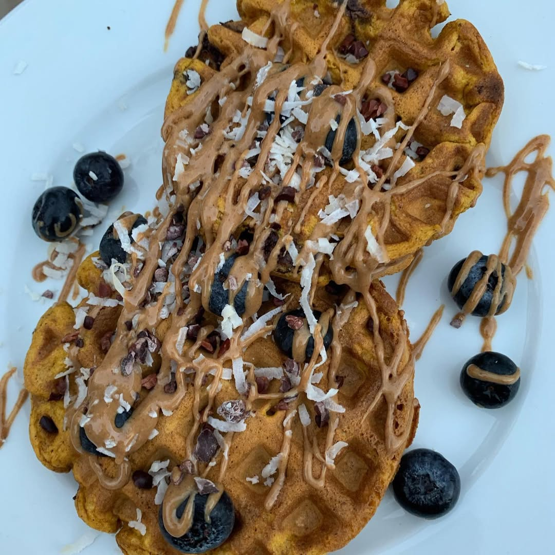 Healthy Pumpkin Waffles