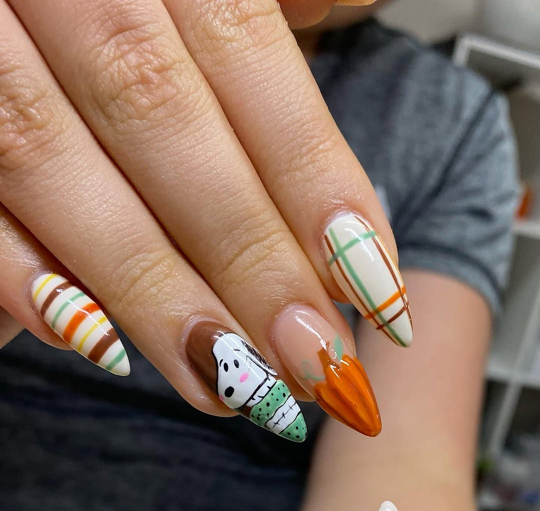 Plaid Snoopy with Pumpkin