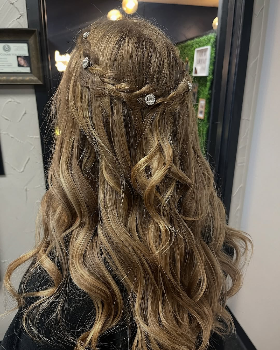 Jeweled Crown Twist