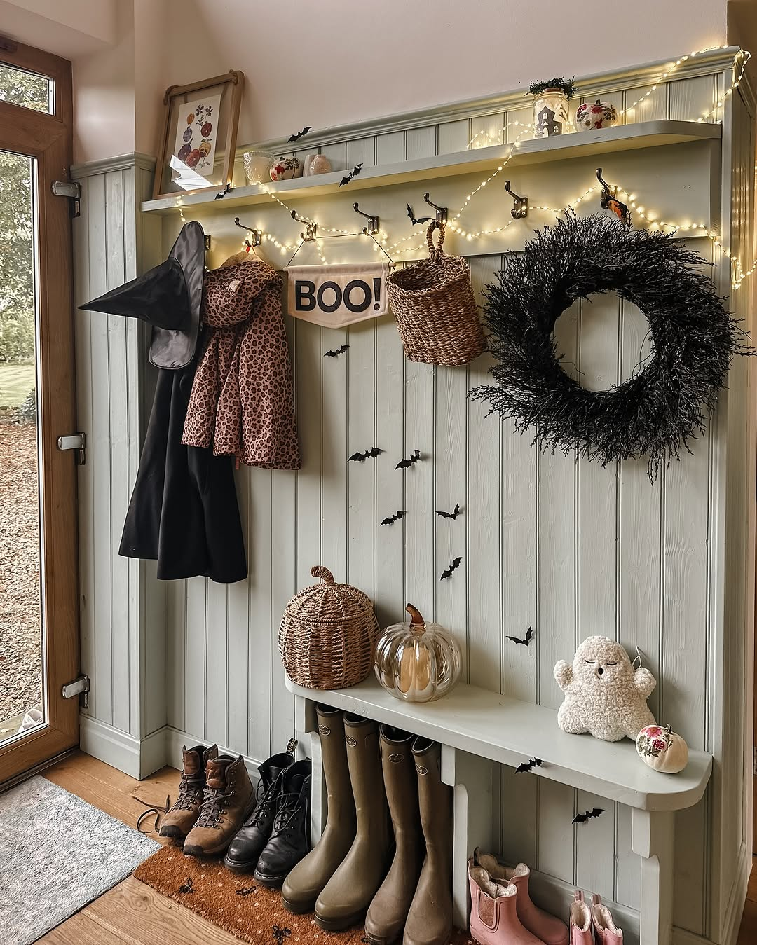 Entryway Spook Up