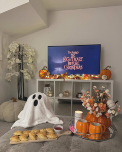  20 Spooky Halloween Movie Setup Ideas You’ll Love