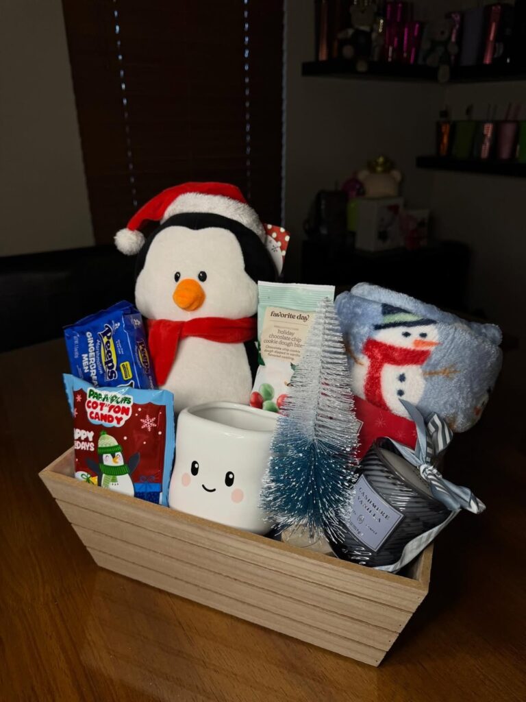 Gift A Cozy Winter Burr Basket