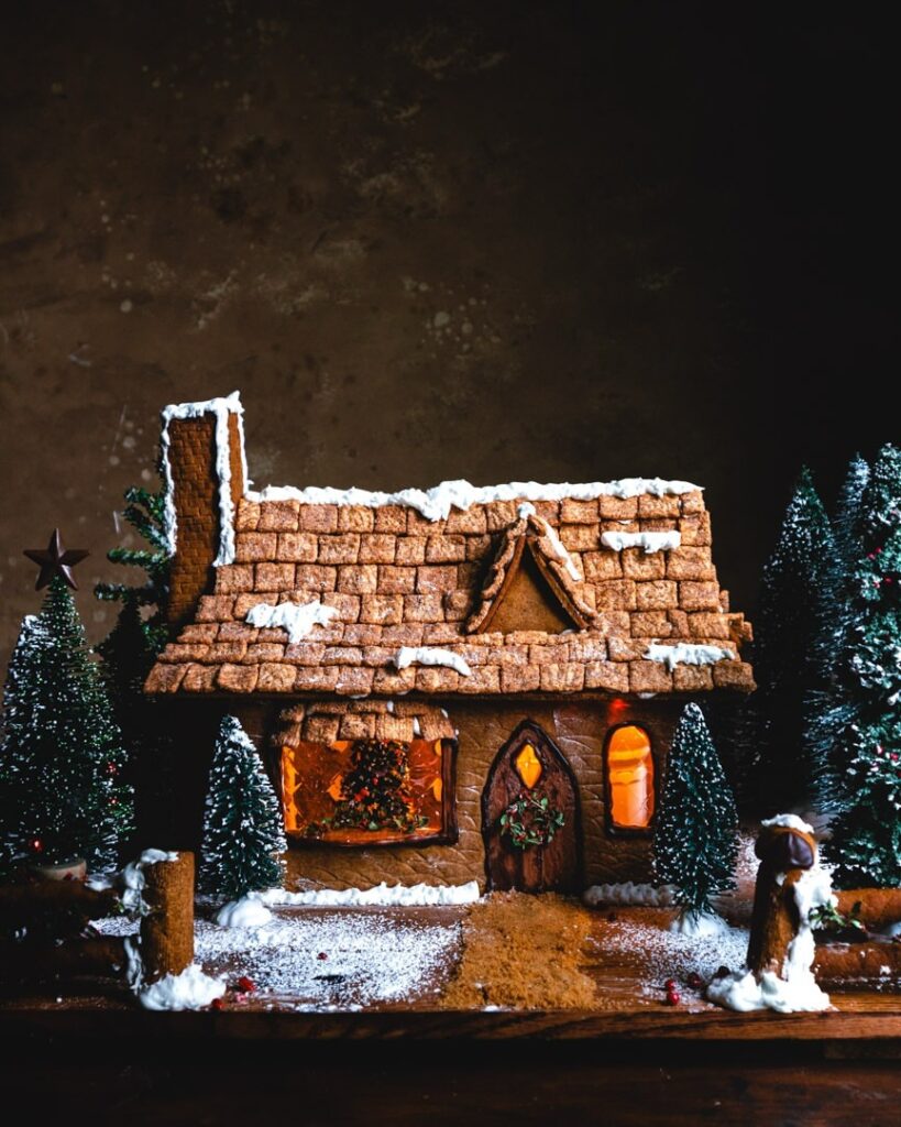 Craft A Cozy Gingerbread Cottage 