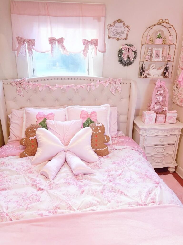 Design A Pink Christmas Bedroom