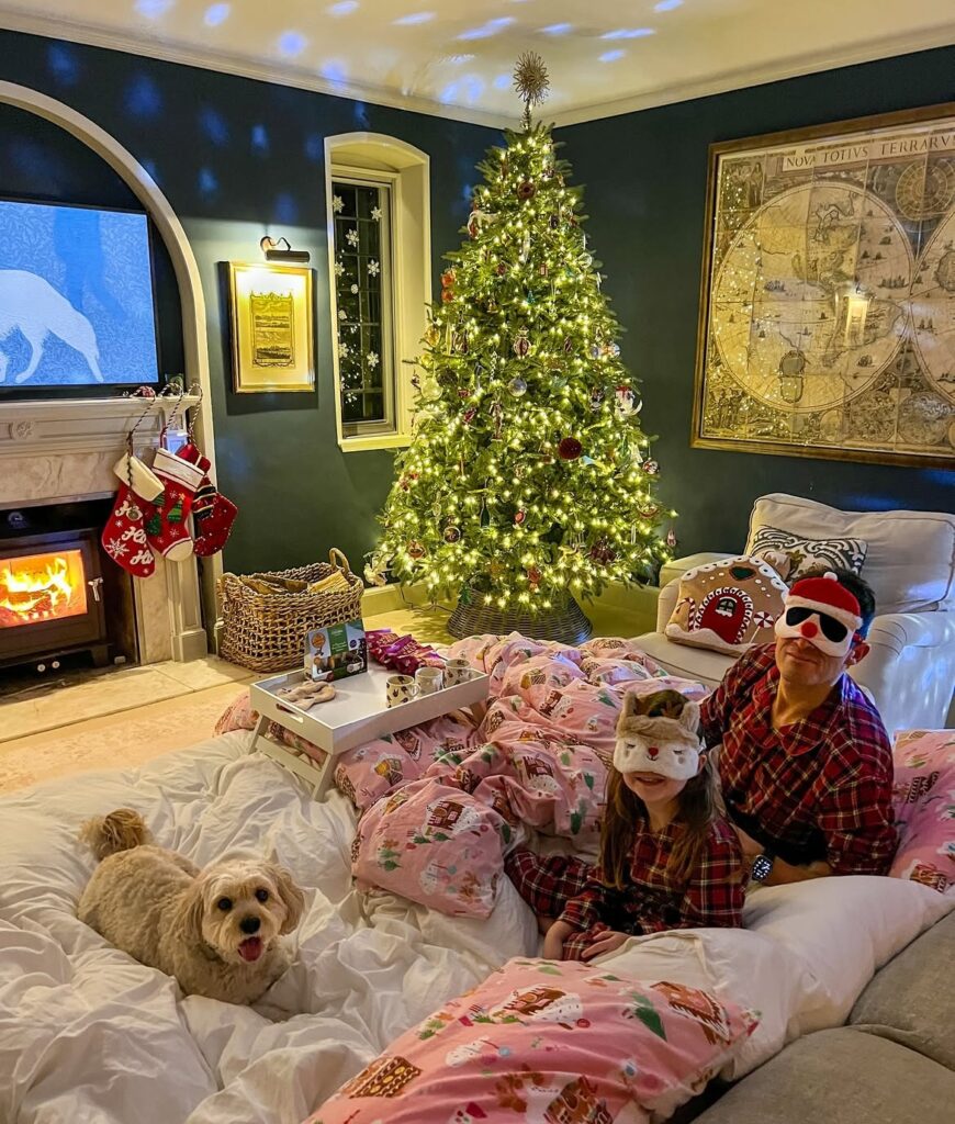 Create A Cozy Christmas Movie Moment