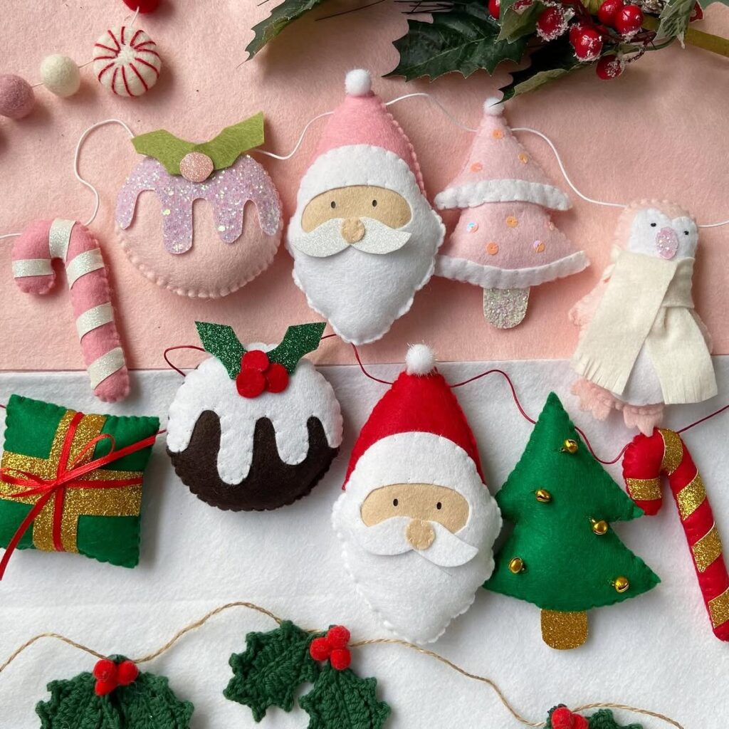 Festive Felt Christmas Garland