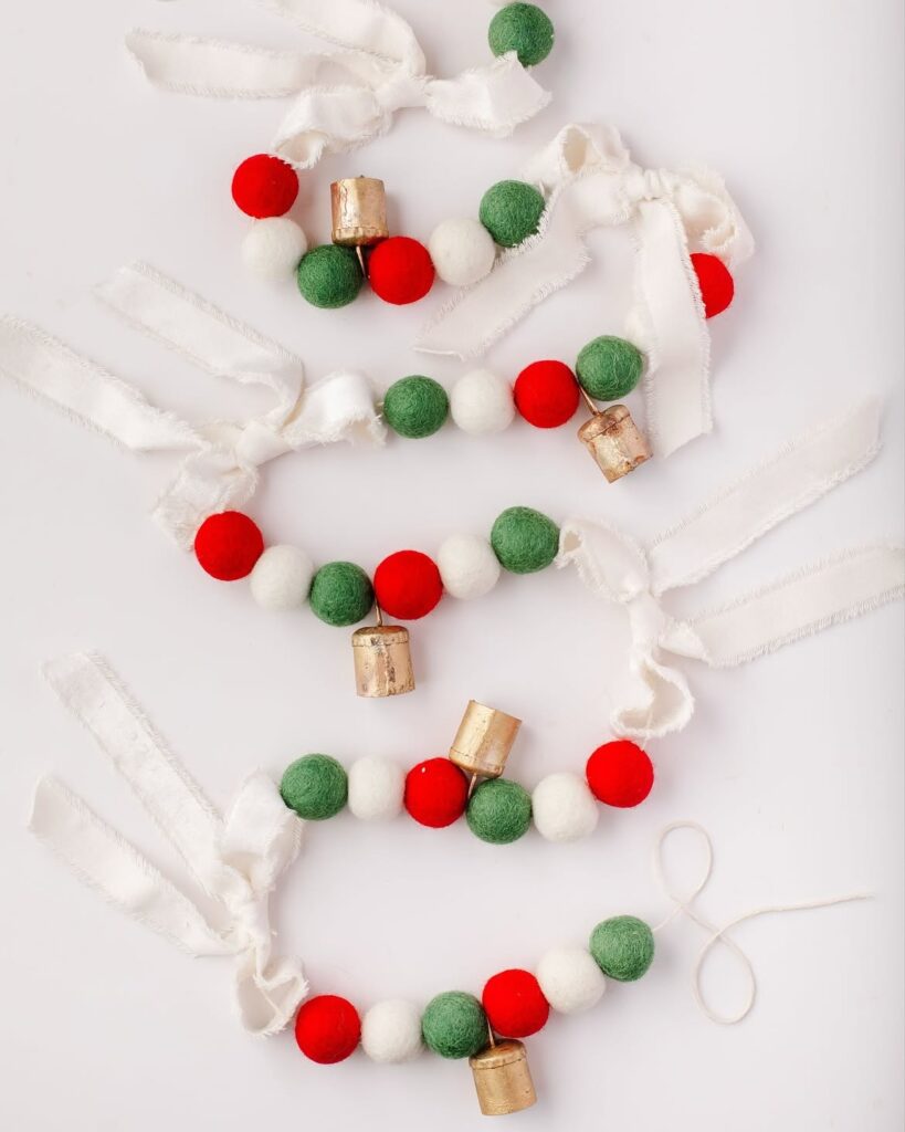Felt Ball and Bell Christmas Garland