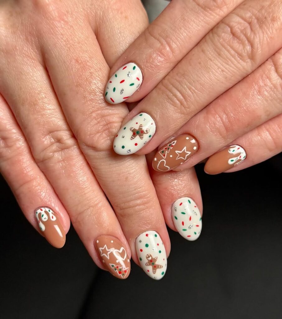 Gingerbread Christmas Nails 