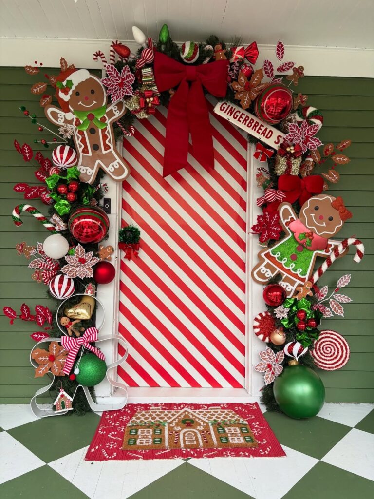 Gingerbread Christmas Porch Decor 