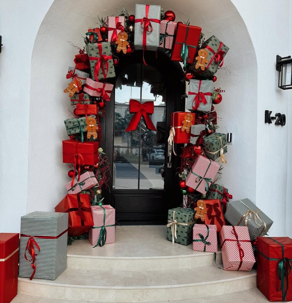 Christmas Gift Box Porch Decor