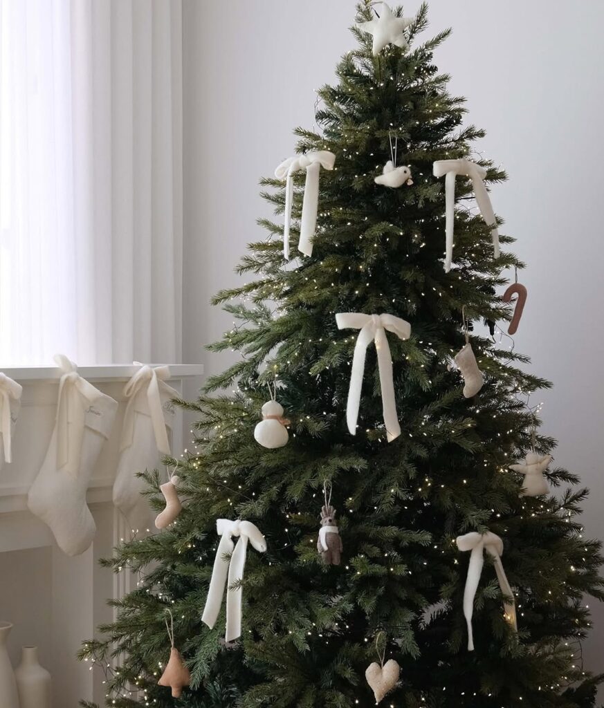 Minimalist Christmas Tree With White Ornaments
