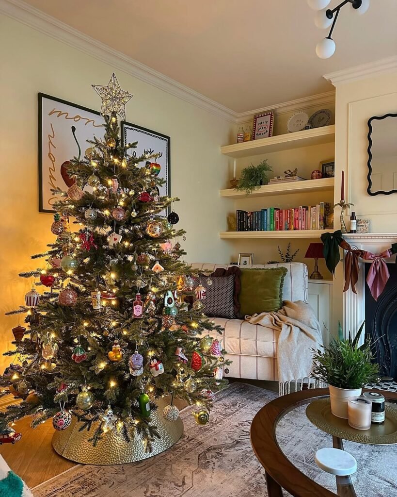 Eclectic Ornament Christmas Tree 