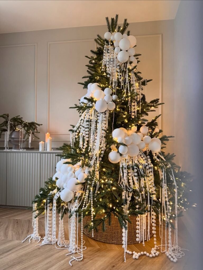 White Pearl Christmas Tree 