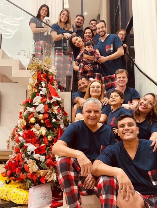 Family Christmas Pajama Photo 