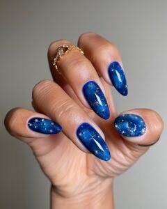 20 Cozy Winter Blue Nails You Will Love