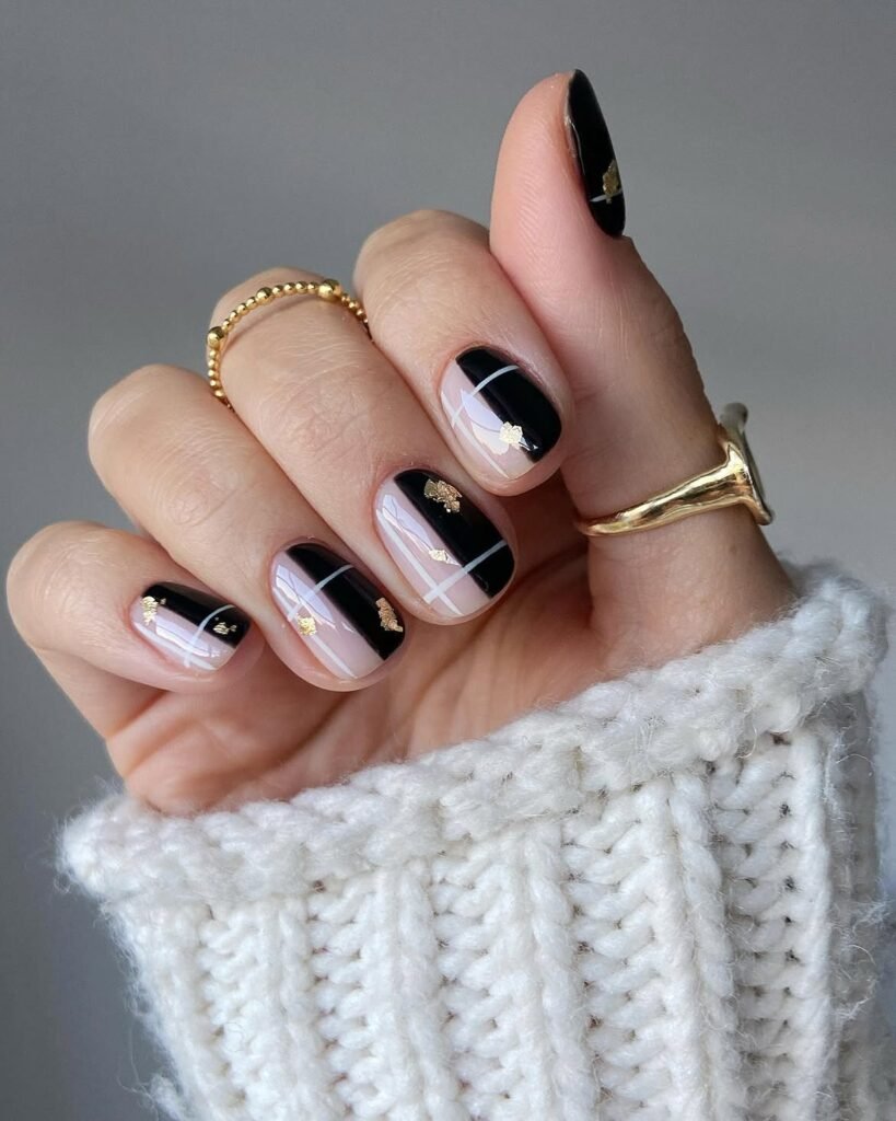 Black And Nude Glamorous Party Nails 